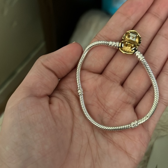 Pandora Moments Heart Clasp Snake Chain Bracelet - Picture 3 of 6